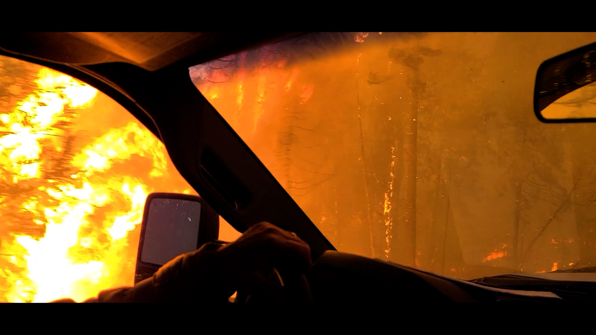 Mountain Strong frame 02