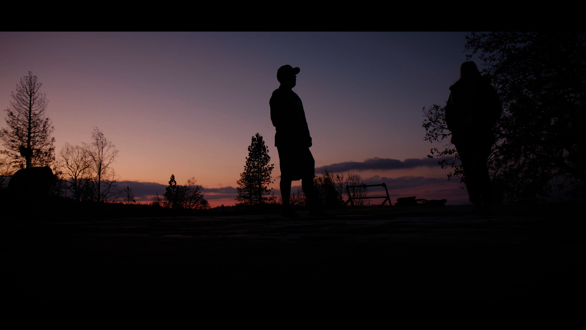 Mountain Strong frame 04